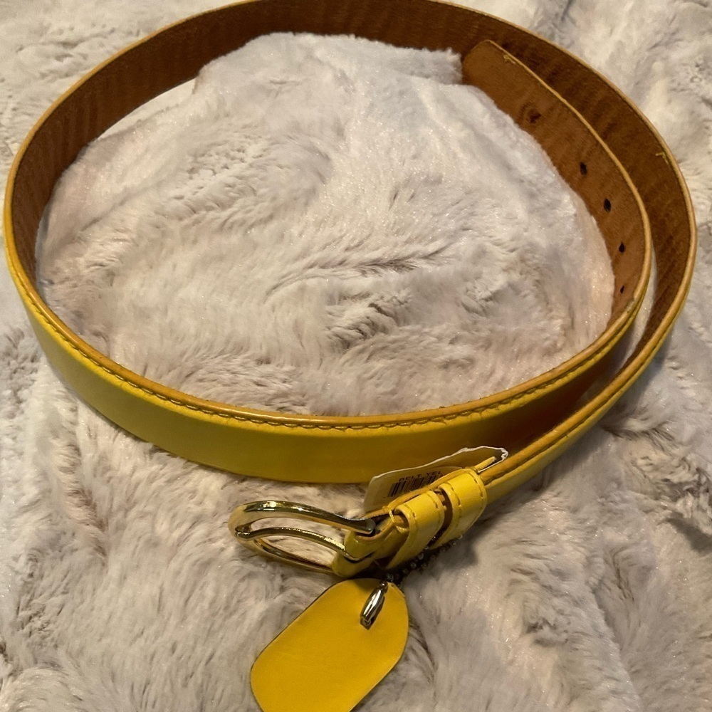Yellow Faux Leather Belt with Gold Tone Buckle - Picture 2 of 3